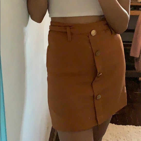 Mini skirt - Picture 1 of 3